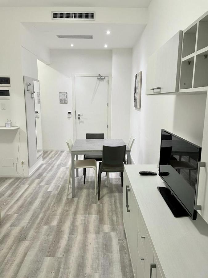 רימיני Residence Hotel Angeli מראה חיצוני תמונה