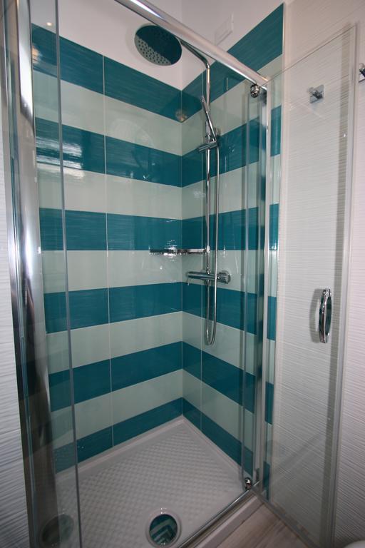 רימיני Residence Hotel Angeli מראה חיצוני תמונה