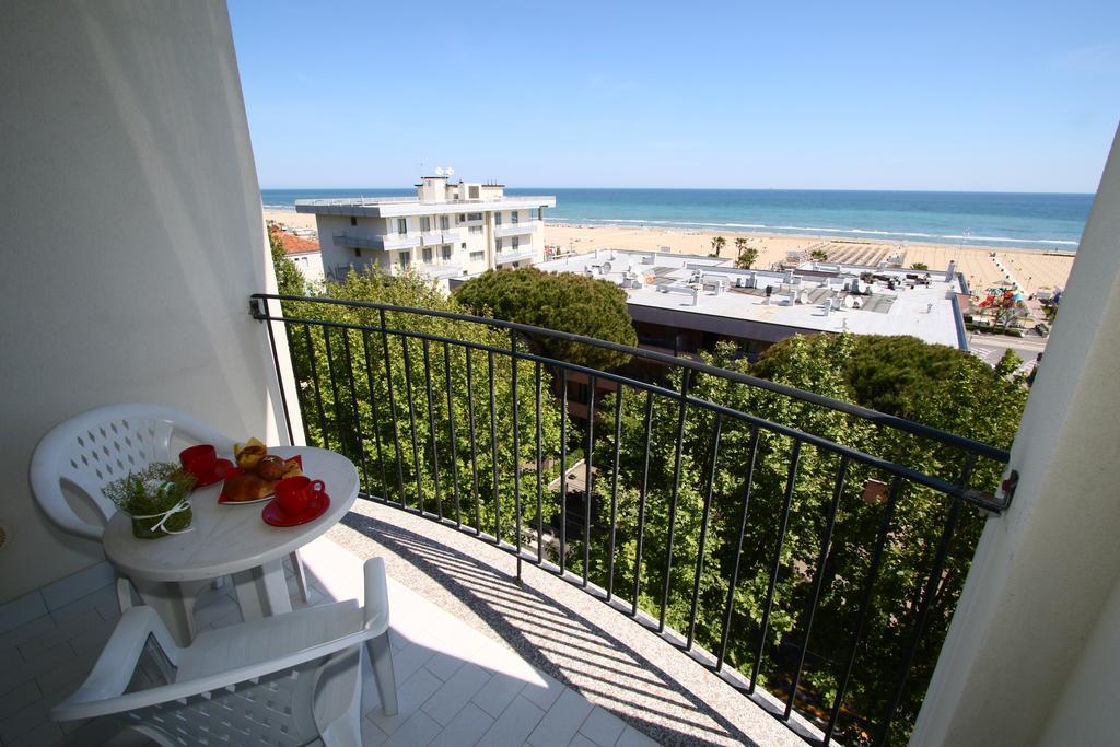 רימיני Residence Hotel Angeli מראה חיצוני תמונה