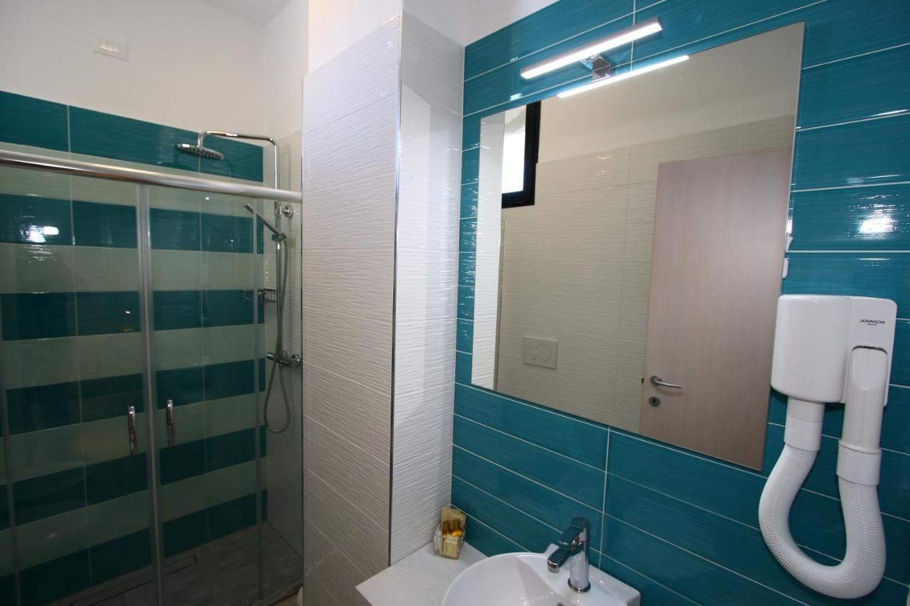 רימיני Residence Hotel Angeli מראה חיצוני תמונה
